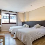 Hotel Mogay *