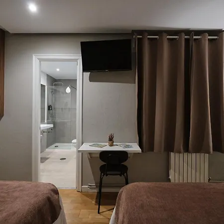 Hotel Mogay *