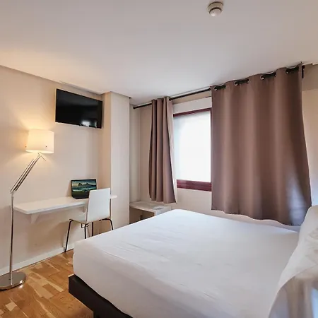 Mogay Hotel Chantada
